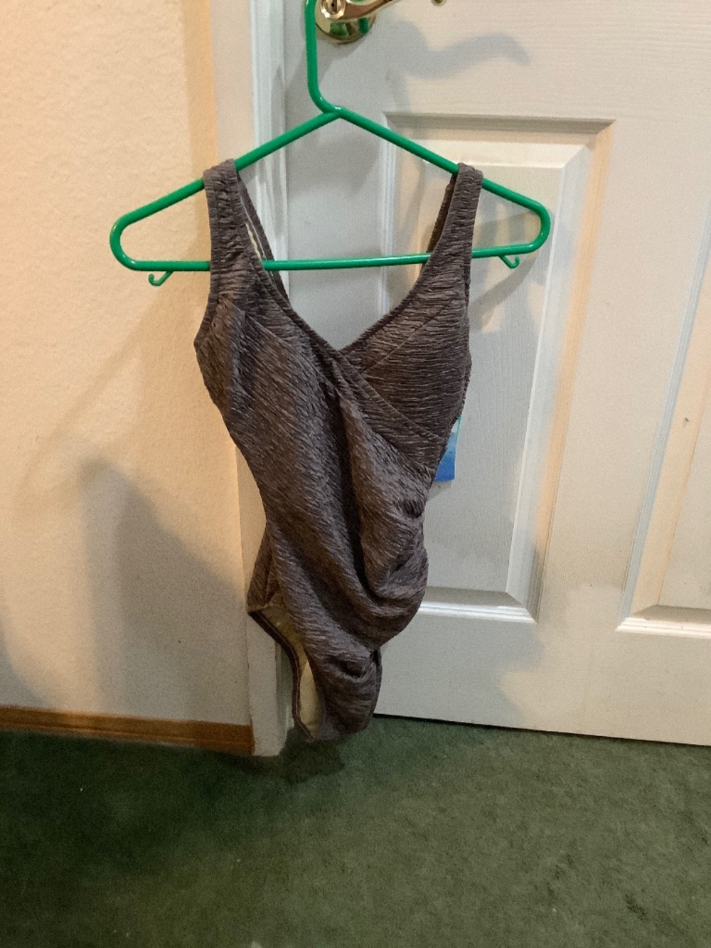 NWT Penbrooke size 8 swimsuit